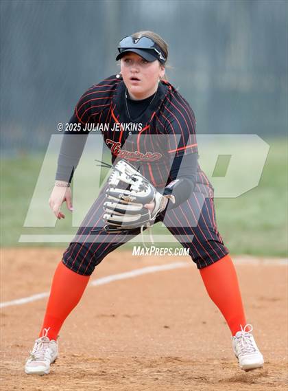 Thumbnail 2 in Idaho Falls vs. Skyview (Win The Pitch Tournament) photogallery.