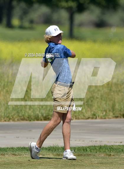 Thumbnail 3 in CIF SJS Boys Masters Golf Championship photogallery.