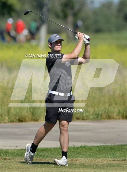 Thumbnail 2 in CIF SJS Boys Masters Golf Championship photogallery.