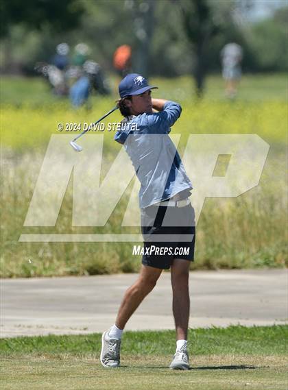 Thumbnail 2 in CIF SJS Boys Masters Golf Championship photogallery.