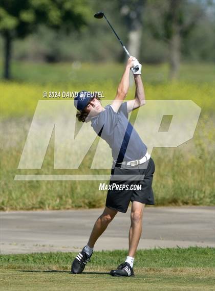 Thumbnail 2 in CIF SJS Boys Masters Golf Championship photogallery.