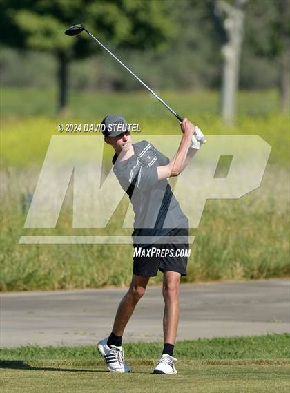 Thumbnail 2 in CIF SJS Boys Masters Golf Championship photogallery.