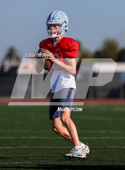 Thumbnail 2 in Corona del Mar @ Foothill photogallery.