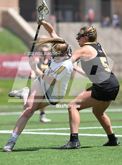 Thumbnail 3 in Green Mountain vs. Thompson Valley (CHSAA 4A State Final) photogallery.