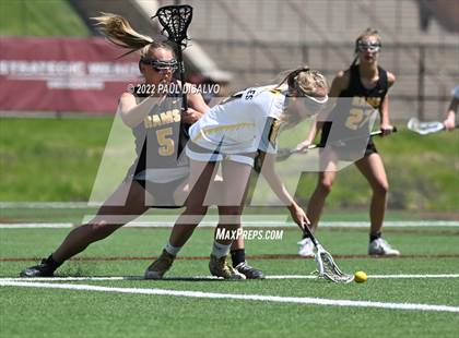 Thumbnail 2 in Green Mountain vs. Thompson Valley (CHSAA 4A State Final) photogallery.