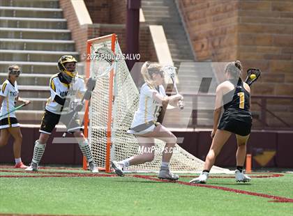 Thumbnail 3 in Green Mountain vs. Thompson Valley (CHSAA 4A State Final) photogallery.