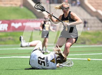 Thumbnail 2 in Green Mountain vs. Thompson Valley (CHSAA 4A State Final) photogallery.