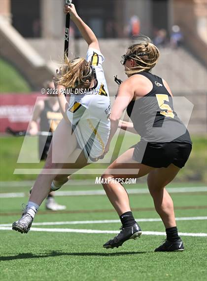 Thumbnail 2 in Green Mountain vs. Thompson Valley (CHSAA 4A State Final) photogallery.