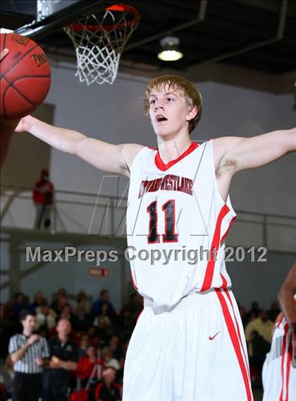 Thumbnail 3 in Loyola vs. Harvard-Westlake photogallery.