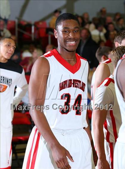 Thumbnail 1 in Loyola vs. Harvard-Westlake photogallery.
