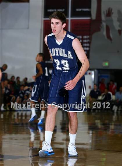Thumbnail 2 in Loyola vs. Harvard-Westlake photogallery.