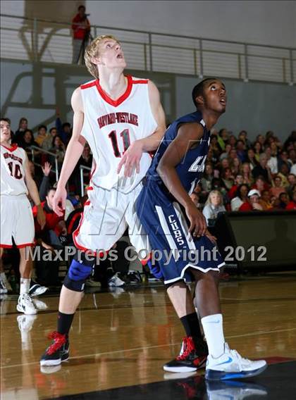 Thumbnail 3 in Loyola vs. Harvard-Westlake photogallery.