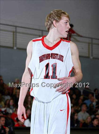 Thumbnail 2 in Loyola vs. Harvard-Westlake photogallery.