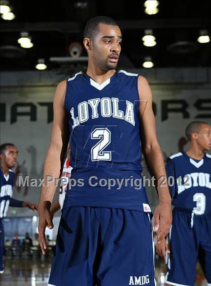 Thumbnail 3 in Loyola vs. Harvard-Westlake photogallery.