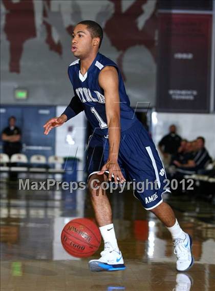Thumbnail 1 in Loyola vs. Harvard-Westlake photogallery.