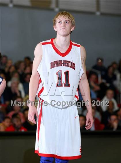 Thumbnail 2 in Loyola vs. Harvard-Westlake photogallery.