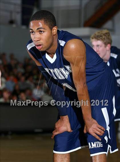 Thumbnail 2 in Loyola vs. Harvard-Westlake photogallery.