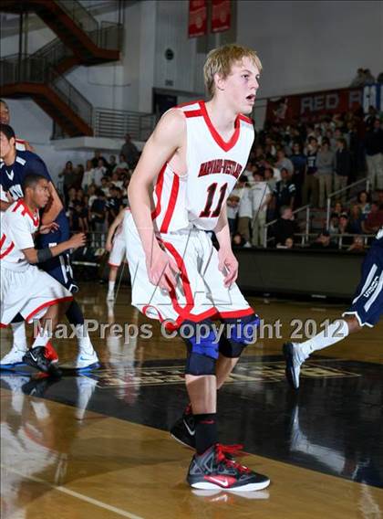 Thumbnail 1 in Loyola vs. Harvard-Westlake photogallery.