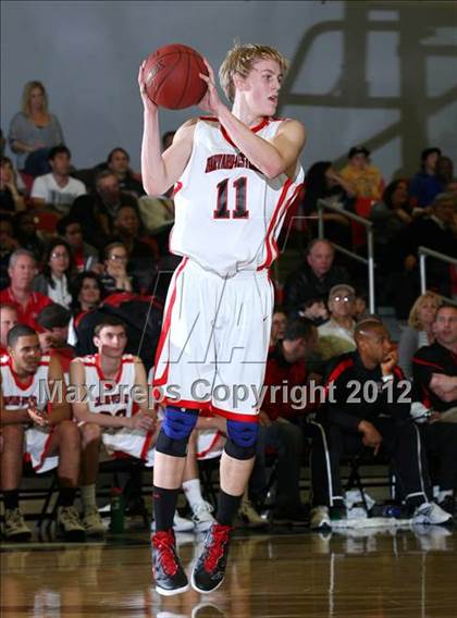 Thumbnail 3 in Loyola vs. Harvard-Westlake photogallery.