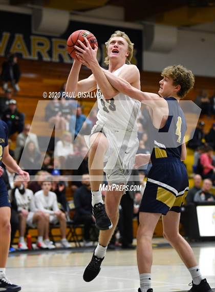 Thumbnail 2 in Mullen @ Arapahoe photogallery.