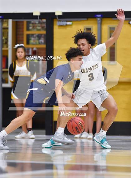Thumbnail 1 in Mullen @ Arapahoe photogallery.
