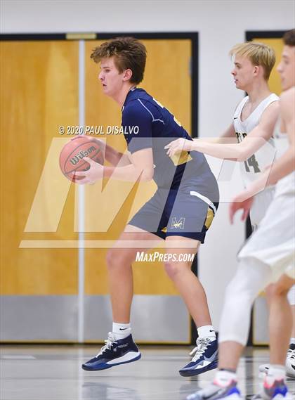 Thumbnail 2 in Mullen @ Arapahoe photogallery.