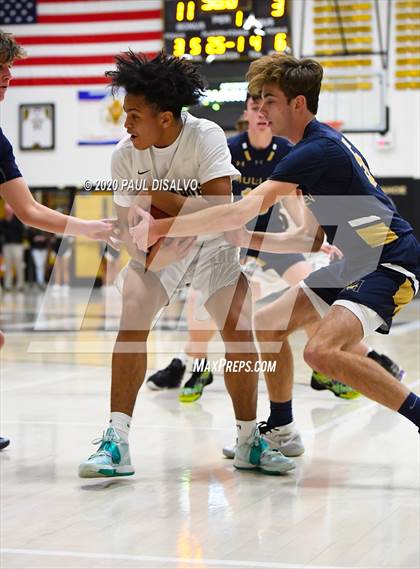 Thumbnail 2 in Mullen @ Arapahoe photogallery.