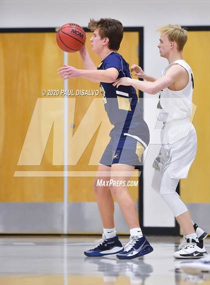 Thumbnail 3 in Mullen @ Arapahoe photogallery.