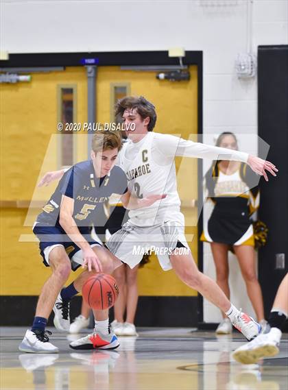 Thumbnail 1 in Mullen @ Arapahoe photogallery.