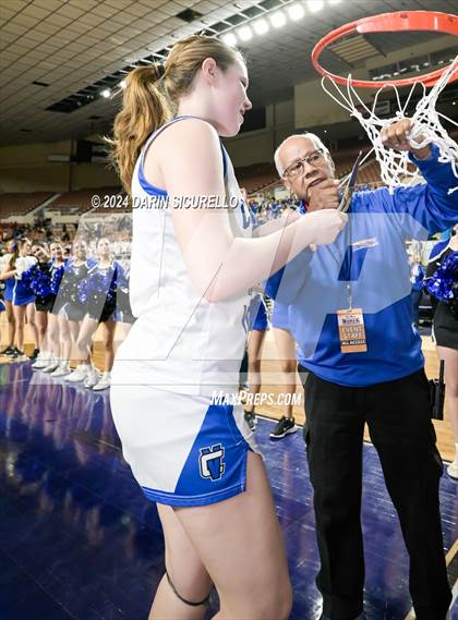 Thumbnail 3 in Canyon View vs Sunrise Mountain (AIA 5A Final Awards) photogallery.