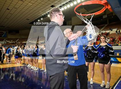Thumbnail 3 in Canyon View vs Sunrise Mountain (AIA 5A Final Awards) photogallery.