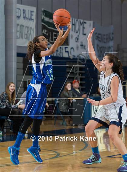 Thumbnail 1 in FR: South Lakes @ Washington-Lee photogallery.