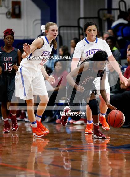 Thumbnail 1 in Stanhope Elmore @ Chilton County photogallery.