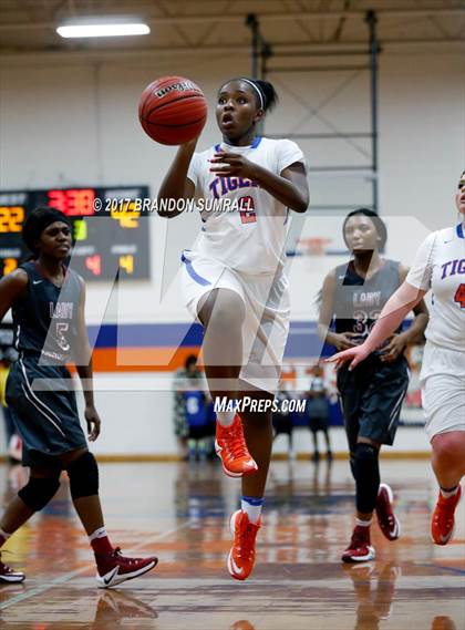 Thumbnail 1 in Stanhope Elmore @ Chilton County photogallery.