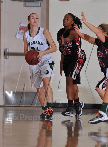 Thumbnail 1 in D'Evelyn vs. Denver Science & Tech Stapleton (Grandview Invitational) photogallery.