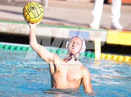 Thumbnail 2 in La Jolla vs. Santana (CIF SoCal Regional D2 Semifinal) photogallery.