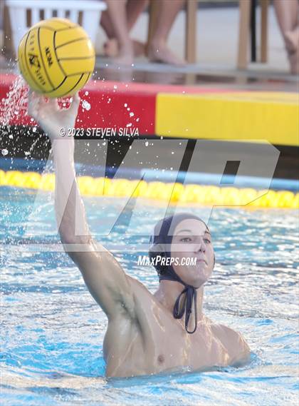 Thumbnail 2 in La Jolla vs. Santana (CIF SoCal Regional D2 Semifinal) photogallery.