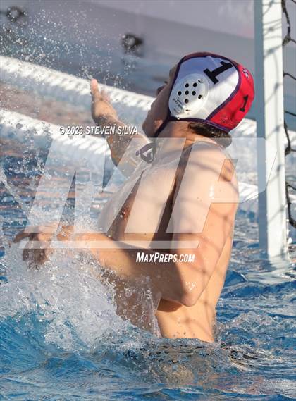 Thumbnail 1 in La Jolla vs. Santana (CIF SoCal Regional D2 Semifinal) photogallery.