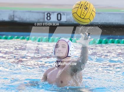 Thumbnail 1 in La Jolla vs. Santana (CIF SoCal Regional D2 Semifinal) photogallery.