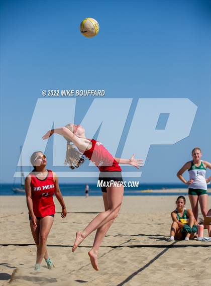 Thumbnail 3 in Rio Mesa @ Santa Barbara photogallery.