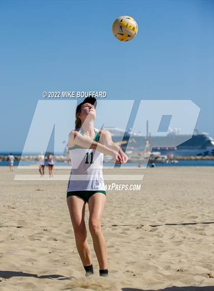Thumbnail 1 in Rio Mesa @ Santa Barbara photogallery.