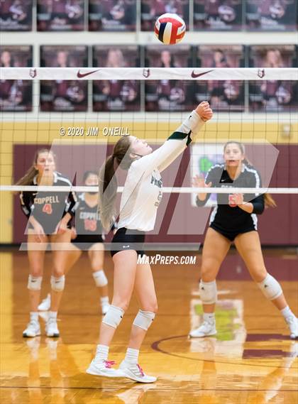 Thumbnail 2 in Prosper vs Coppell (UIL 6A Bi-District Playoff) photogallery.