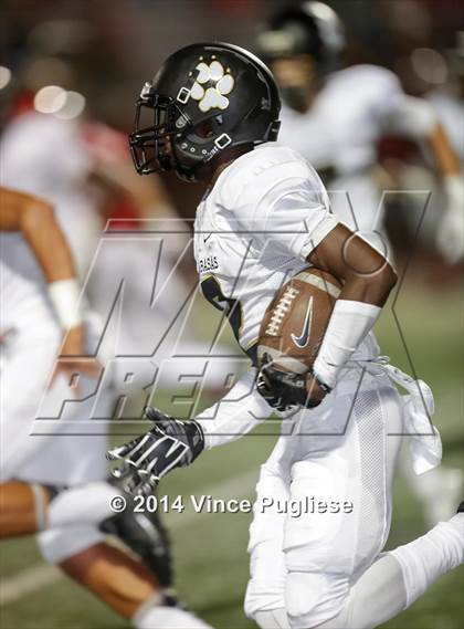 Thumbnail 1 in Calabasas @ Burroughs photogallery.