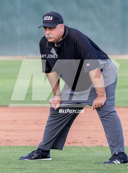 Thumbnail 3 in St. Mary's vs. Rocklin (CIF SJS D1 Final) photogallery.