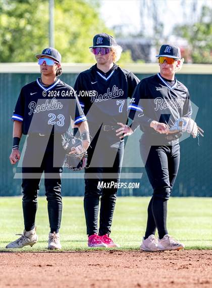 Thumbnail 3 in St. Mary's vs. Rocklin (CIF SJS D1 Final) photogallery.