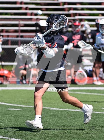 Thumbnail 1 in Shelton @ Farmington (CIAC Class L 1st Round) photogallery.