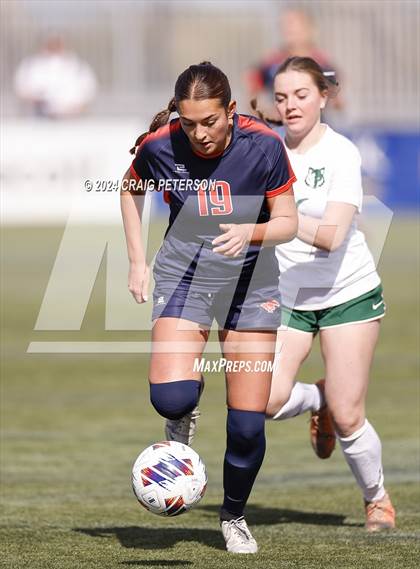 Thumbnail 3 in Green Canyon vs Mountain Crest (UHSAA 4A Semifinal) photogallery.