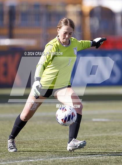 Thumbnail 2 in Green Canyon vs Mountain Crest (UHSAA 4A Semifinal) photogallery.