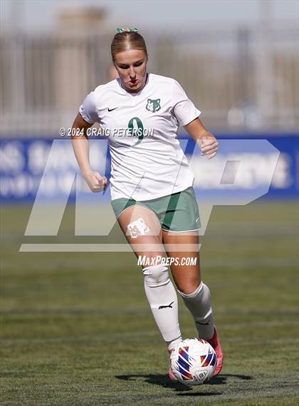 Thumbnail 1 in Green Canyon vs Mountain Crest (UHSAA 4A Semifinal) photogallery.