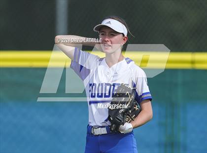 Thumbnail 3 in Windsor @ Poudre photogallery.